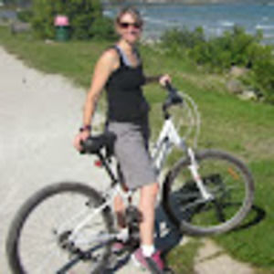 Meet your Posher, Linda